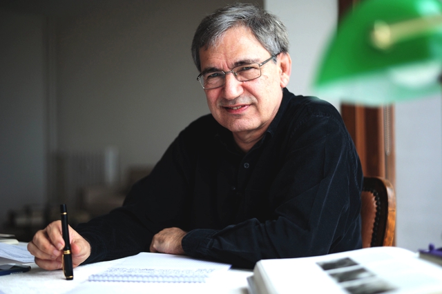 Orhan Pamuk'a Mersin Kenti Edebiyat Ödülü 