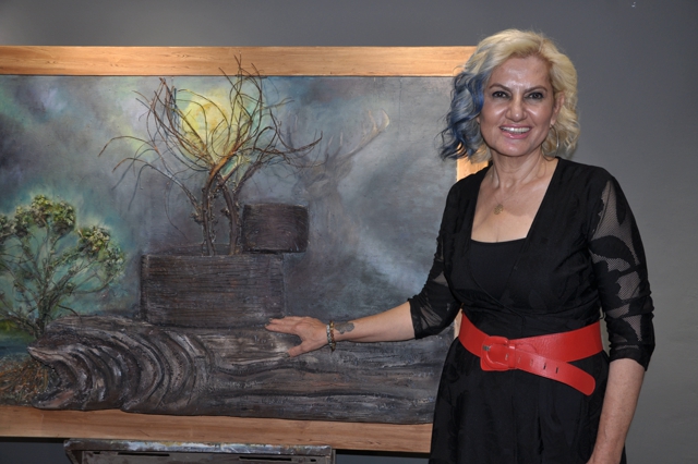 Esma Yaramış, 'UYANIŞ' Sergisini Sanat Severlerle Buluşturdu