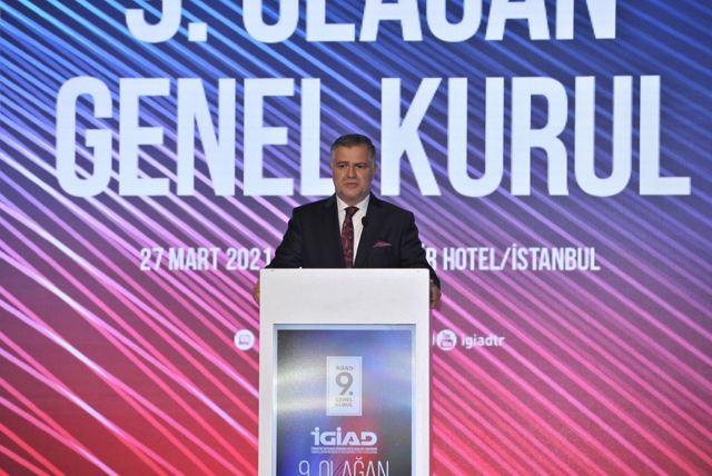 İGİAD Başkanı Ayhan Karahan, Genel Kurulda Güven Tazeledi