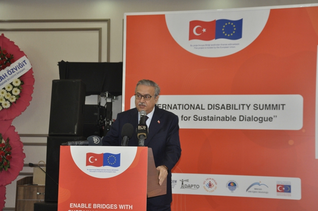 Mersin'de Uluslararası Engellilik Zirvesi Gerçekleştirildi